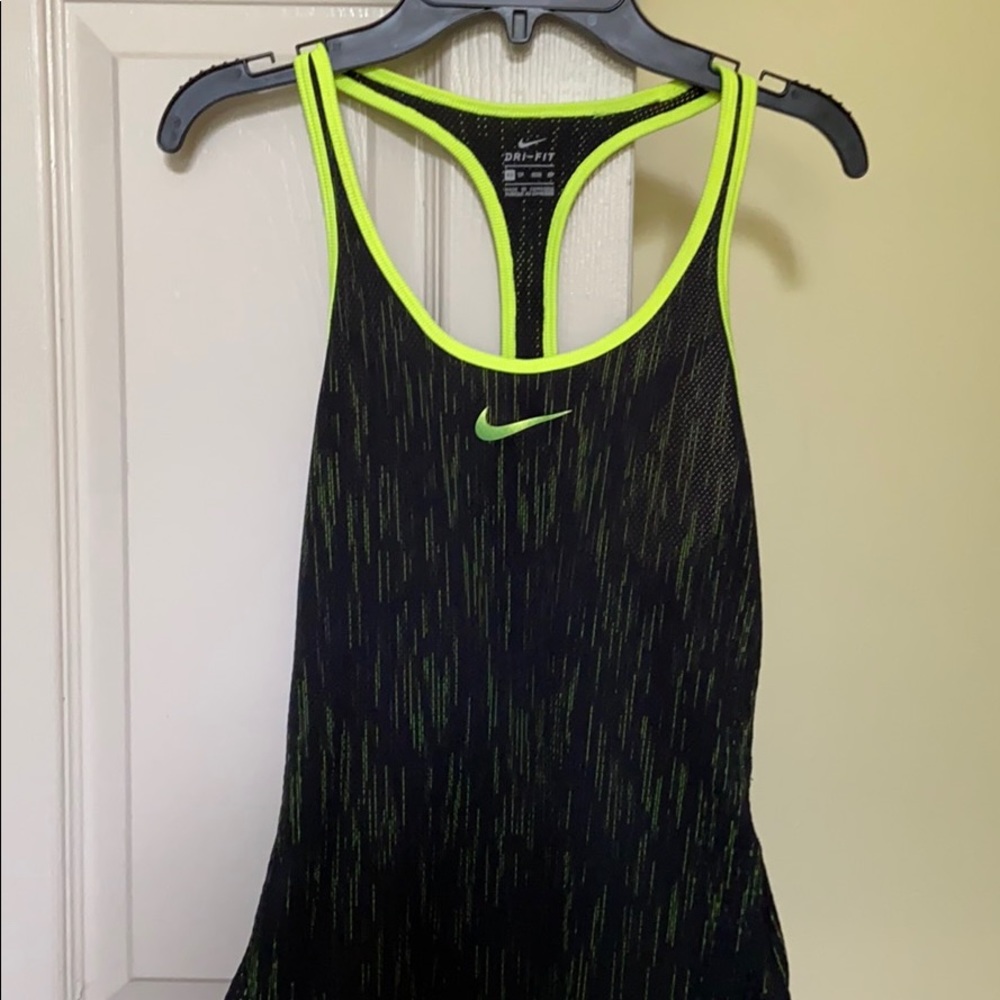 Women’s Nike Dri-Fit Athletic Athletic Gym Shirt